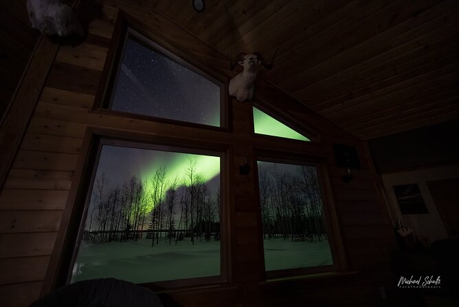 Small Group Northern Lights Lodge Tours From Fairbanks Solo Traveler