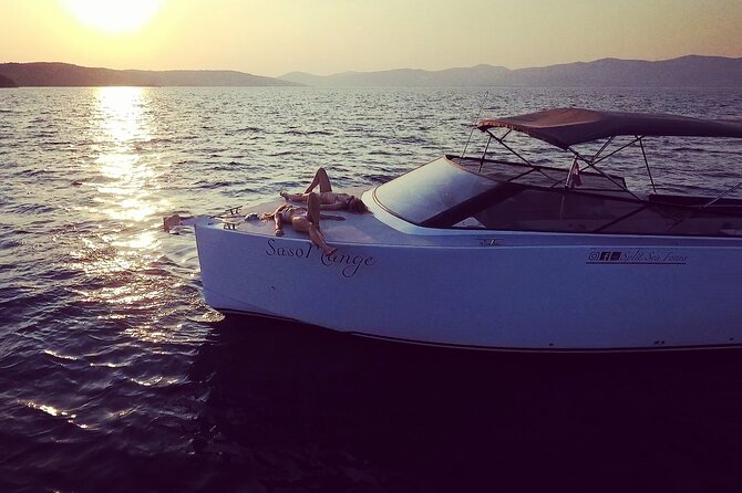 Small Group Powerboat Sunset Cruise - Overview of the Experience