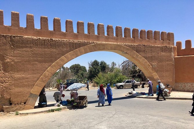 SMALL SAHARA & SILVER CITY- MASSA & TIZNIT IN 4×4 WITH LUNCH IN BERBER STYLE