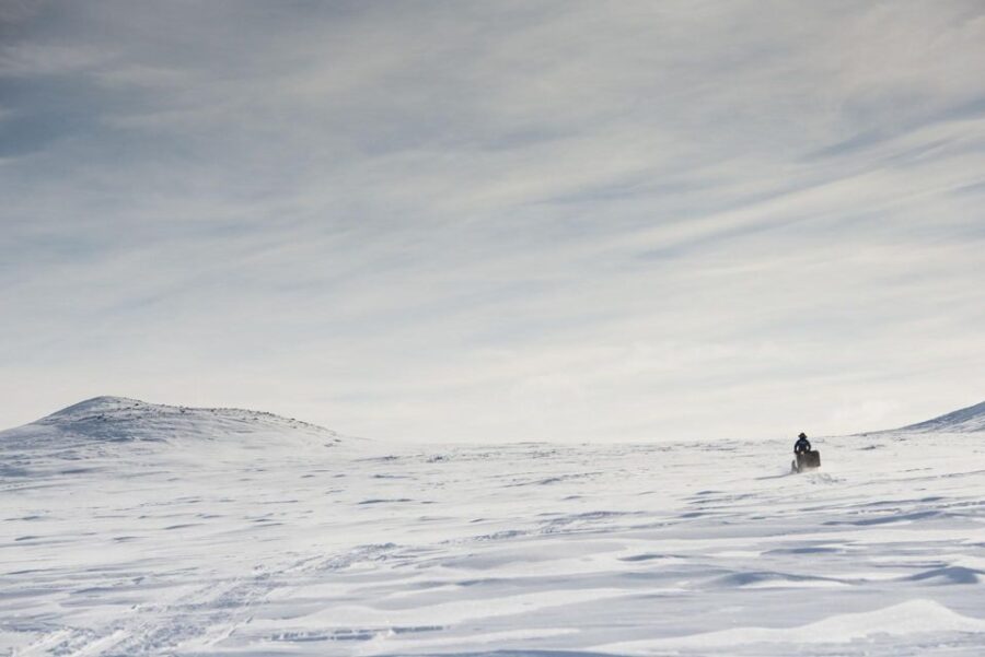 Snowmobile Adventure Abisko (Drive Your Own)