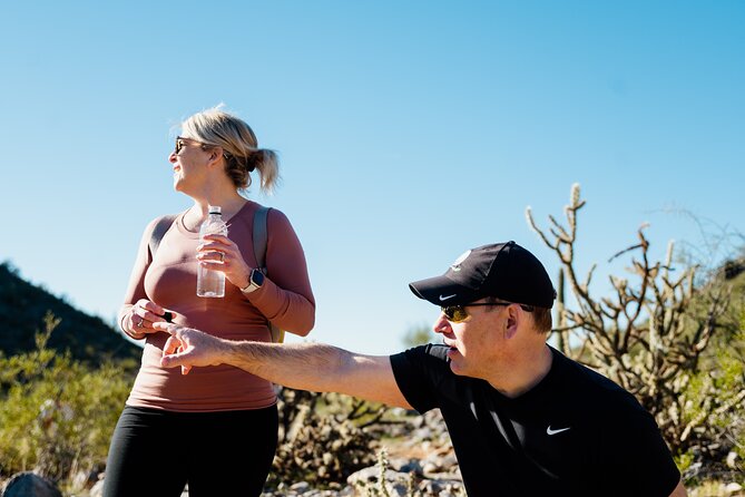 Sonoran Desert 1.5 Hour Private Hike for Families and Groups