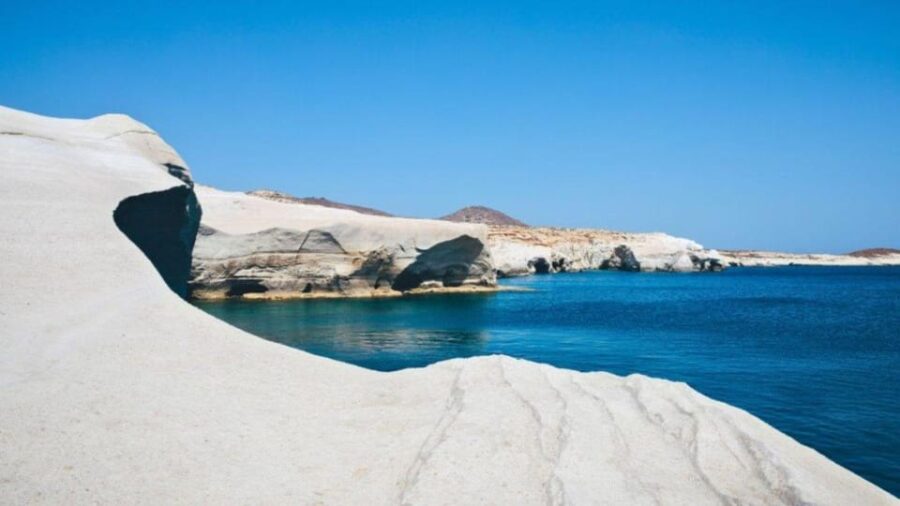 Souda Port: Milos Island Day Trip Including Ferry & Bus Tour