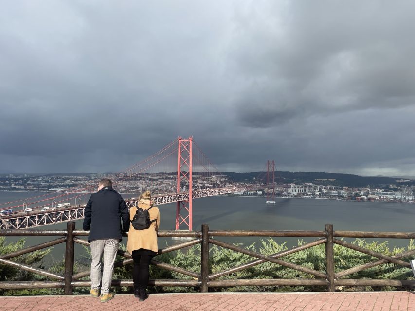 South Bay From Lisbon With Wine Tasting - Overview and Pricing