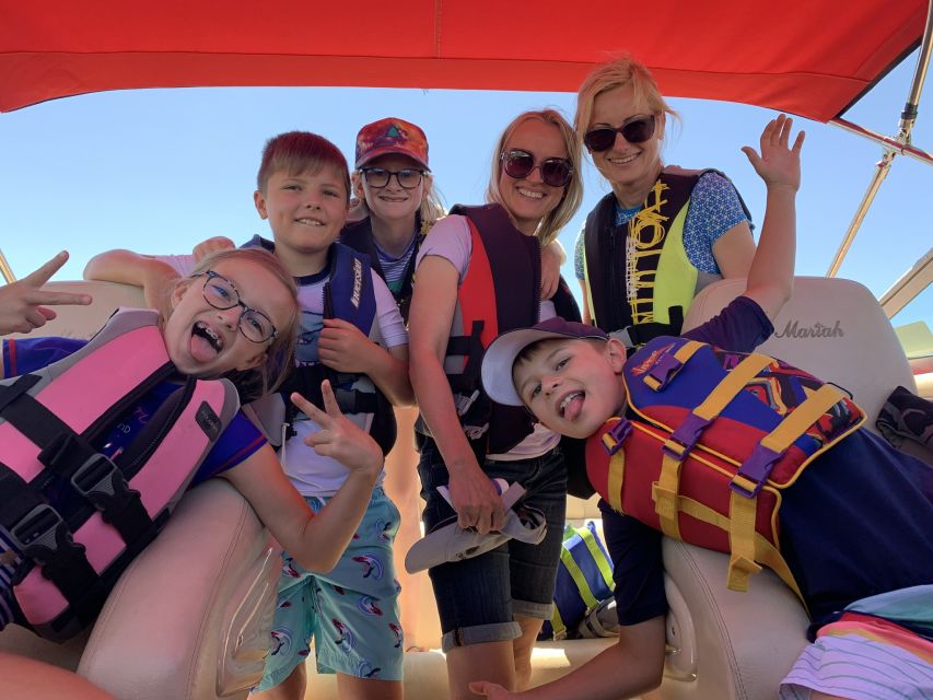 South Lake Tahoe: Private Guided Boat Tour 2 Hours