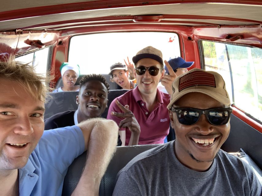 Soweto Walking Tour and Local Lunch