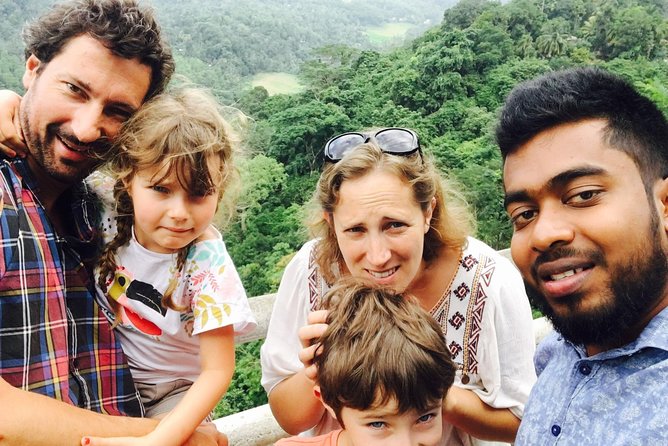 Sri Lanka Classic Tour 8 Days With Private Driver,Vehicle and H/B Accommodations
