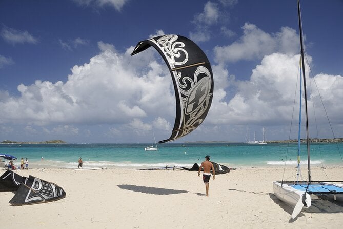 St-Martin and St Maarten: Sightseeing Tour of the French and Dutch Sides of the Island