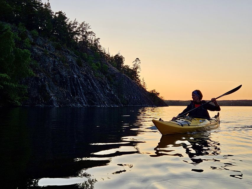 Stockholm: Sunset Kayak Tour on Lake Mälaren With Tea & Cake - Overview of the Tour