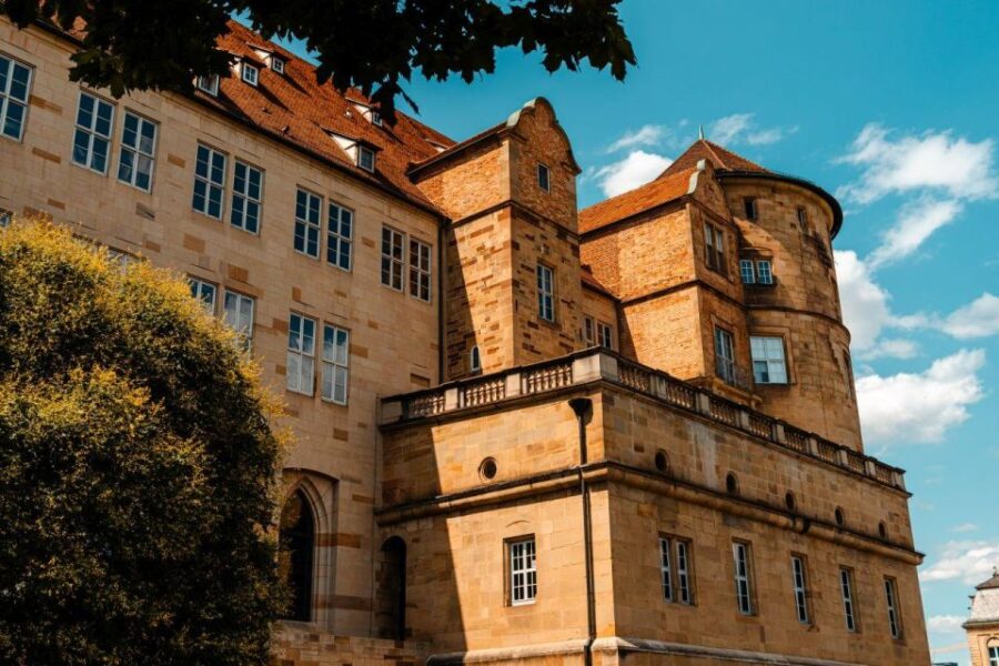 Stuttgart History(Ies)