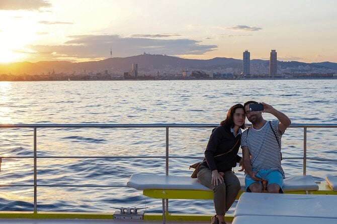 Sunset Cruise With Jazz & Blues Live Music in Barcelona