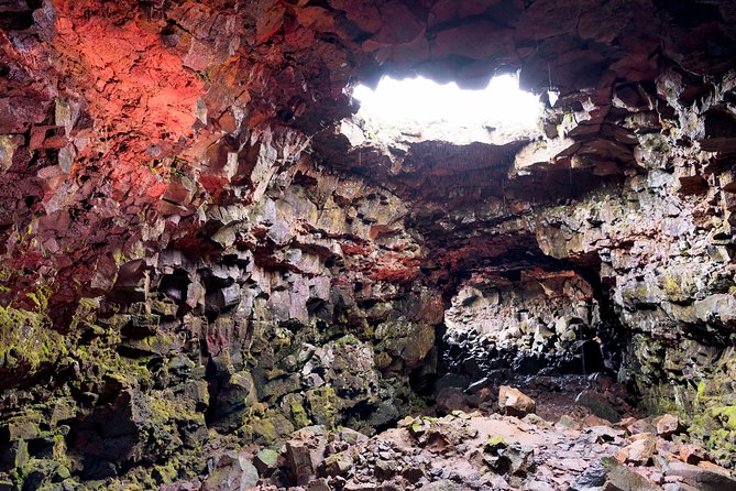 Supersaver: Small-Group Lava Caving Experience and Golden Circle Tour From Reykjavik