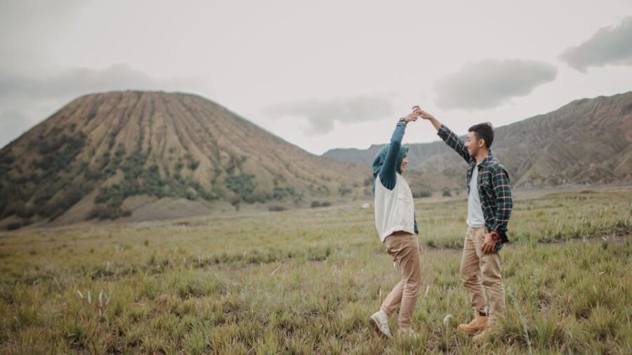 Surabaya / Malang: Bromo Serenity Morning Ultimate Tour