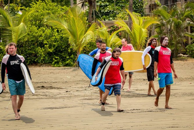 Surf Lessons With Pro Team in Jacó - Location and Accessibility
