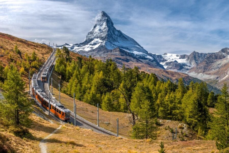 Swiss Travel Pass Flex:All-In-One Travel Pass-Train,Bus,Boat