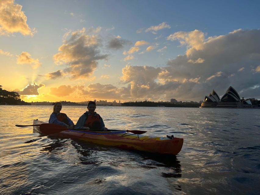 Sydney: Sunrise Kayak Tour on Sydney Harbour