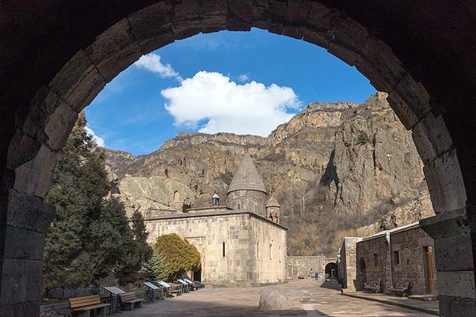 Symphony of Stones, Garni, Geghard, Photo Stop at Charents Arch