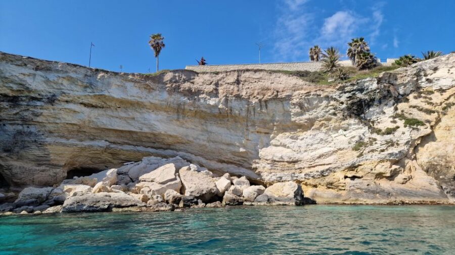 Syracuse: Ortigia & Sea Caves Boat Tour and Aperitif at Sunset