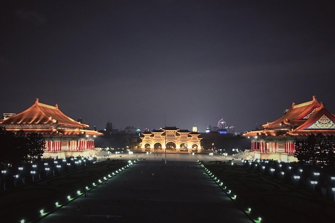 Taipei City Bike Tour With Elephant Mountain Hiking Experience - Tour Overview