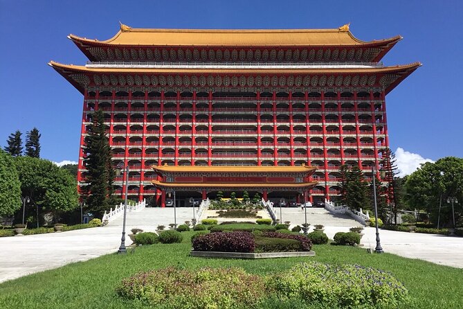 Taipei City Tour With National Palace Museum Ticket - Tour Overview
