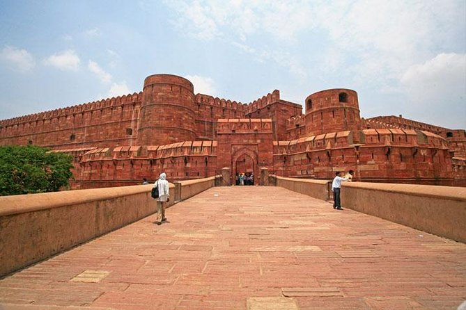 Taj Mahal at Sunrise and Agra Day Tour From Delhi