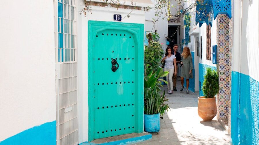Tarifa: Tangier Day Trip by Ferry With Lunch & Tour Guide