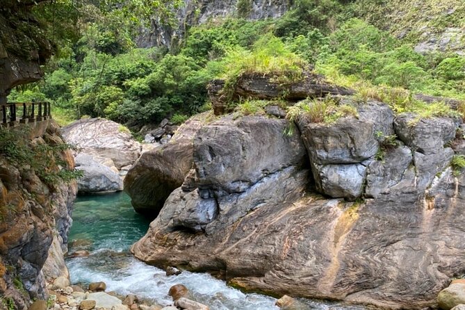 Taroko Gorge Day Tour From Taipei by Train - Transportation Details