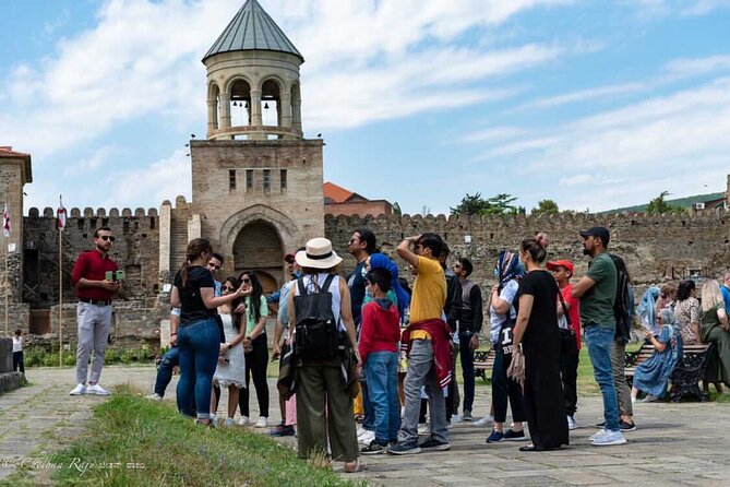 Tbilisi Walking Tour Including Cable Car and Wine Tasting