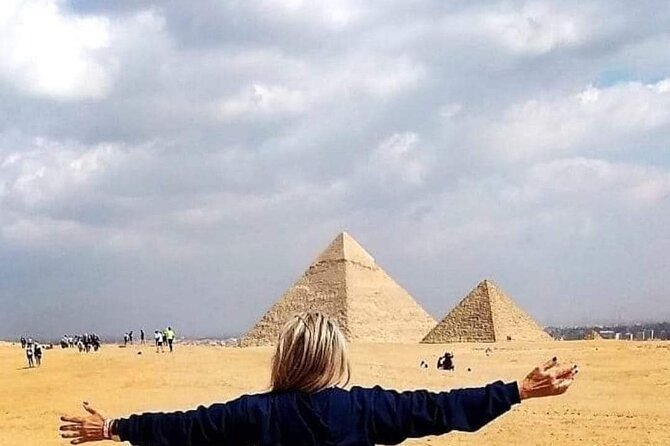 The Best Private Inclusive Half Day Tour at Giza Pyramids .