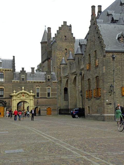 The Hague: Old City Private Walking Tour