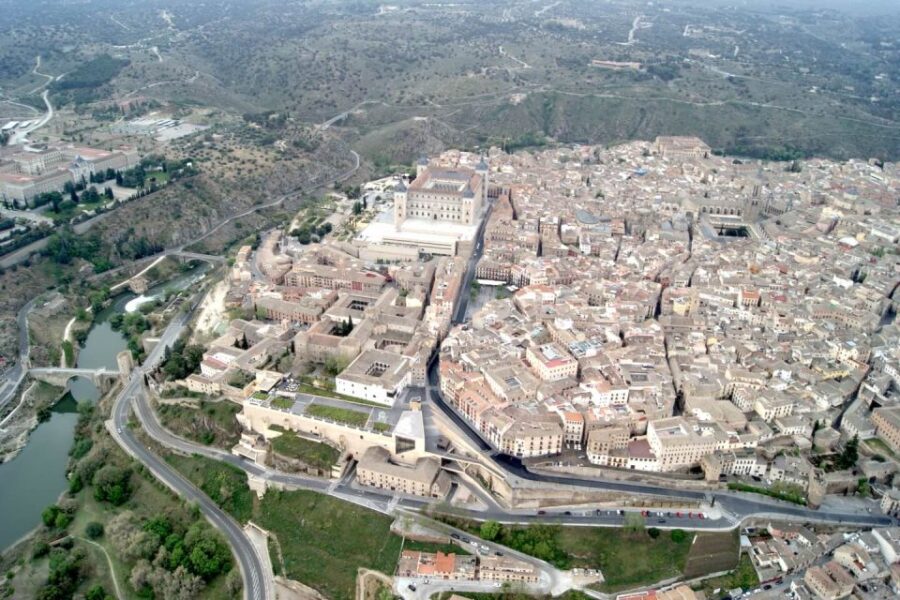Toledo: Hot Air Balloon Ride With Spanish Breakfast