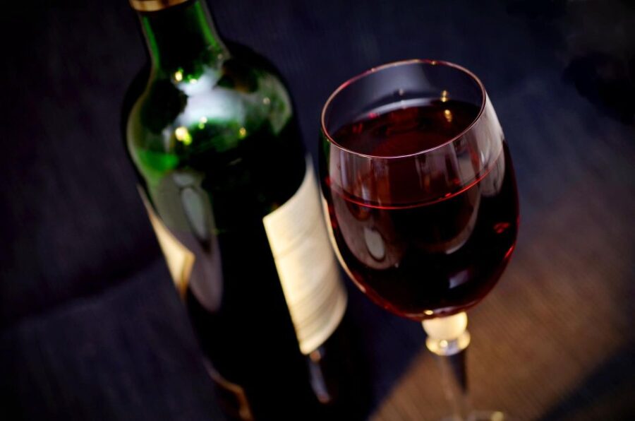 TOP THREE WINELANDS PRIVATE TOUR With Pairings - Private Tour in Cape Town