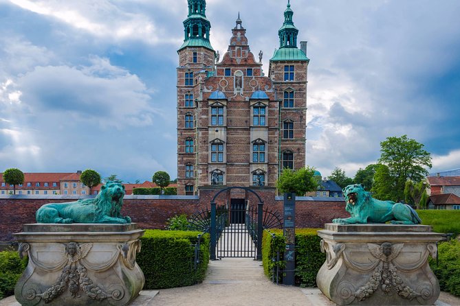 Total Copenhagen Walking Tour: Highlights and Hygge