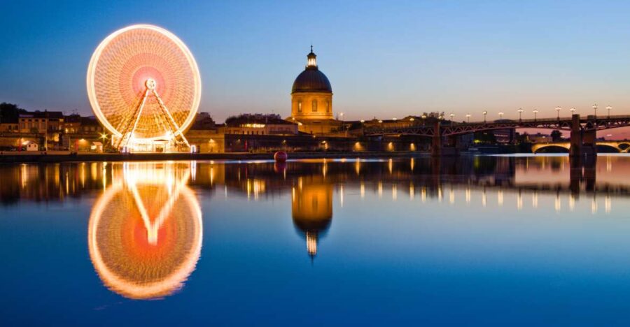 Toulouse: City Exploration Game and Tour