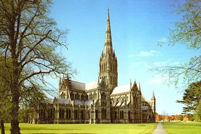 Tour of Salisbury and Stonehenge ,from Salisbury - Tour Overview