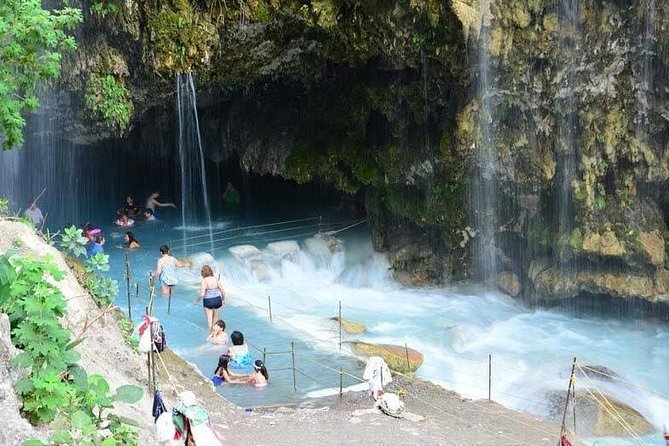 Tour to the Tolantongo Caves in English, Leaving Querétaro.