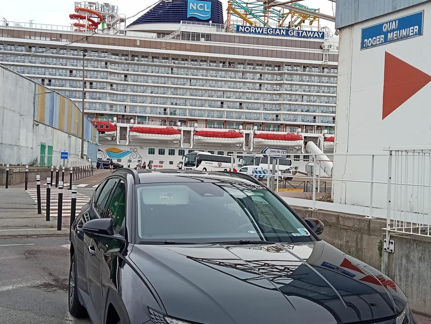 Tourist Transfert With Stops From Paris to Caen