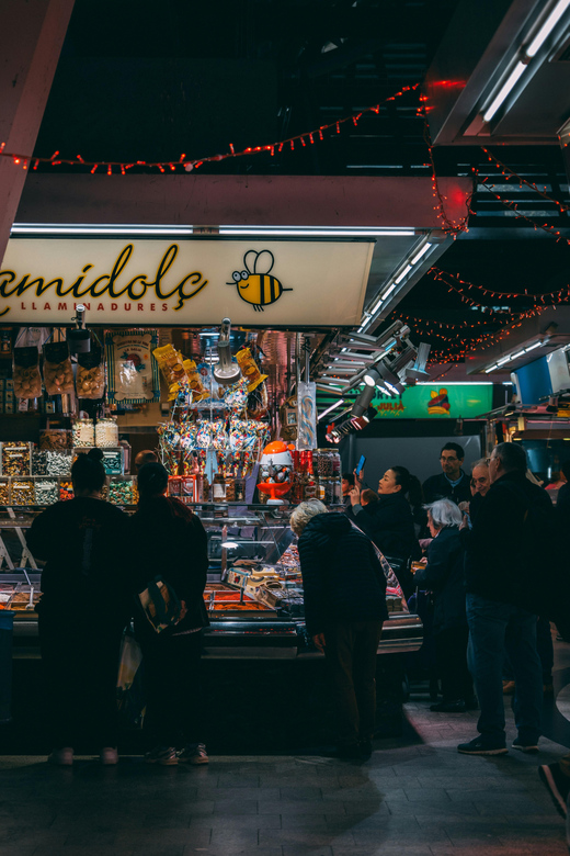 Traditions & Food Tour: Tailored Tapas & Food Guidebook