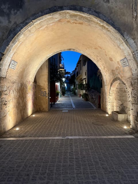 Treasure Hunting in Rethymno Old Town: Pirates Vs Corsairs
