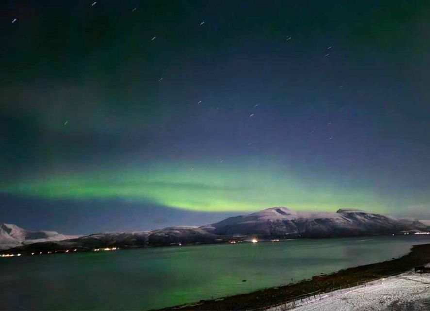 Tromsø: Lyngen Horseback Winter Evening Riding Experience - Experience Overview
