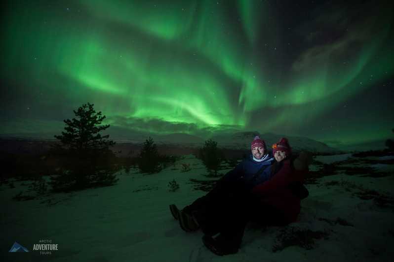 Tromsø: Small Group Northern Lights Hunt