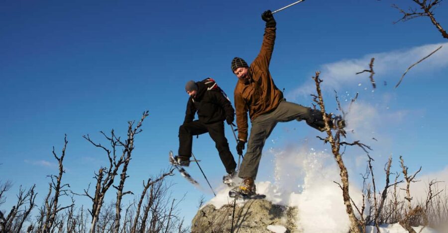 Tromsø: Snowshoe Hiking With Campfire in Kvaløya
