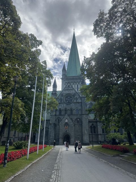 Trondheim: Audio Guide Panorama Bustour