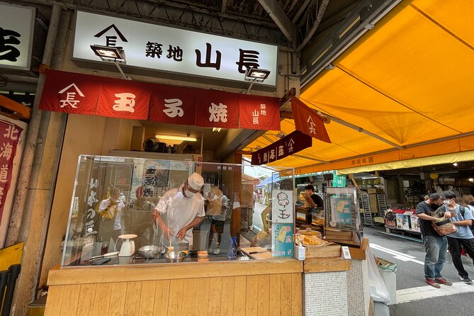 Tsukiji Outer Market Tour With Unlimited Sake Tastings