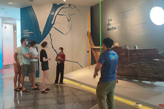 Tsunami Museum + Temple + Old Town + Street Food Market