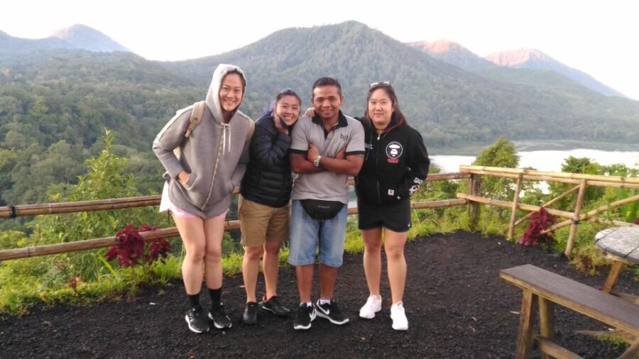 Twin Lakes Jungle Trekking and Canoeing - Reservation Details