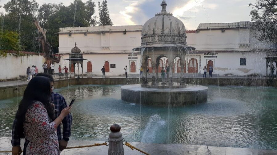 Udaipur: Private City Sightseeing Guided Tour With Tuk Tuk - Tour Overview