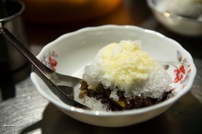 Ultimate PP Food Tour by Tuk Tuk - 20 Tastings & Drinks Included - About the Tour