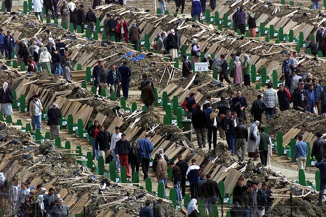 Understanding Srebrenica Genocide + Lunch With Local Family - Private Tour
