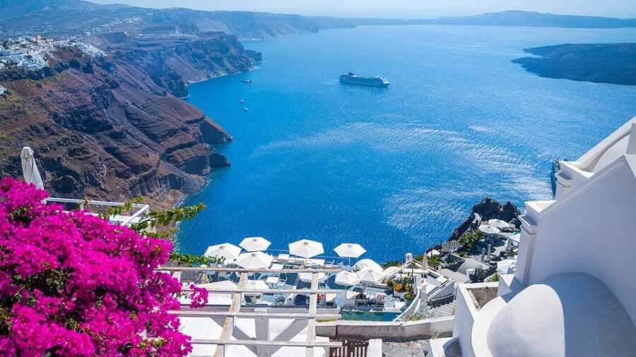 Unforgetable 4h Tour in Santorini With Guide