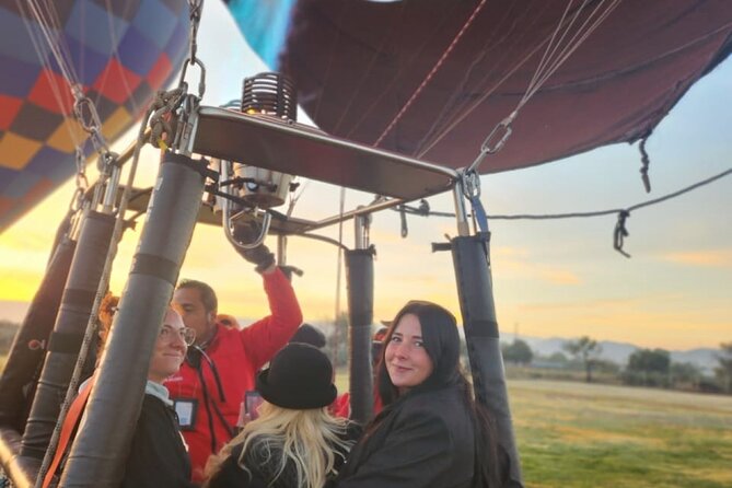 Unforgettable Balloon Flight + Tour of Teotihuacan